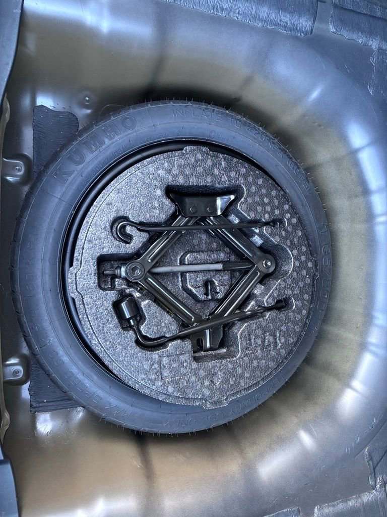 Used 2019 Hyundai Sonata Limited w/ Ultimate Package 04 FWD image 13