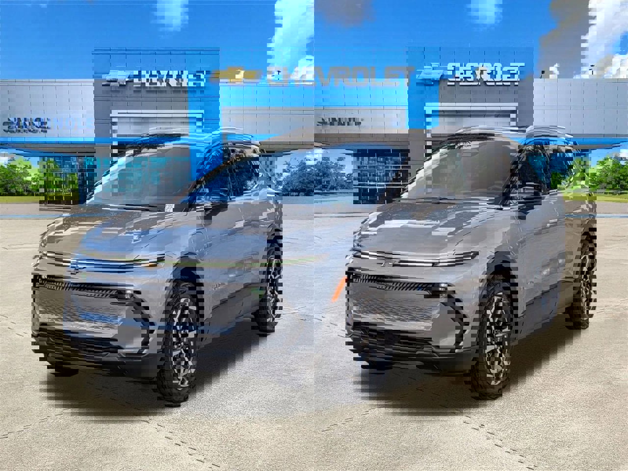 New 2026 Chevrolet Equinox EV LT image 2