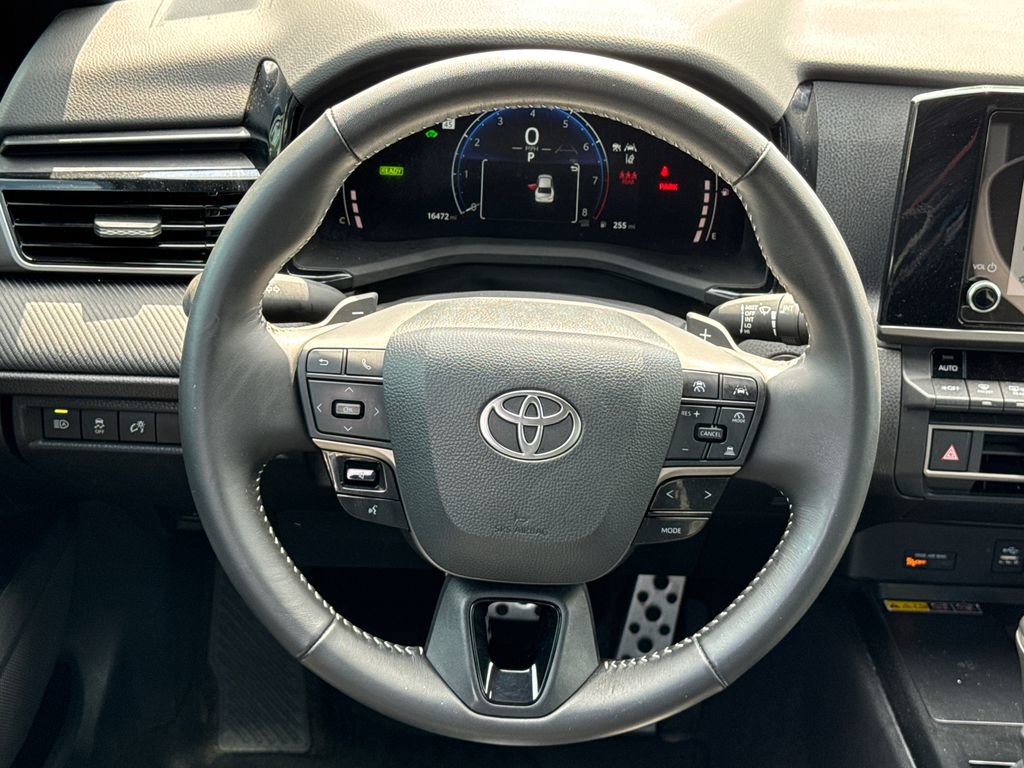 Certified 2025 Toyota Camry SE FWD image 23
