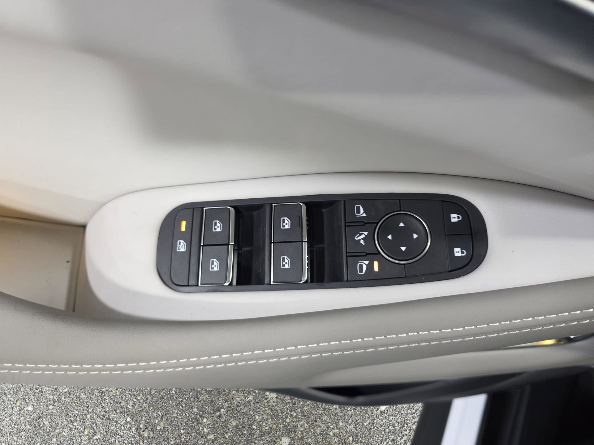 New 2026 INFINITI QX60 Autograph w/ Dark Cargo Package image 27