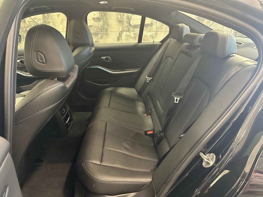 Used 2025 BMW 330i xDrive 330i xDrive w/ Convenience Package image 34