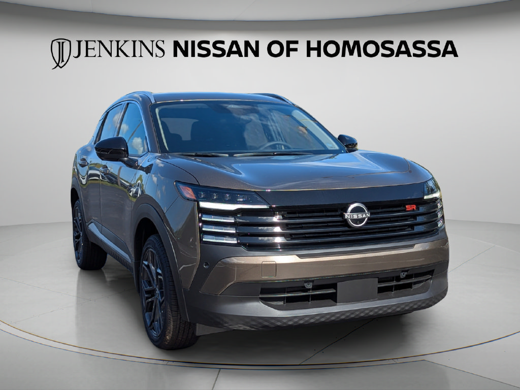 New 2026 Nissan Kicks SR FWD image 2
