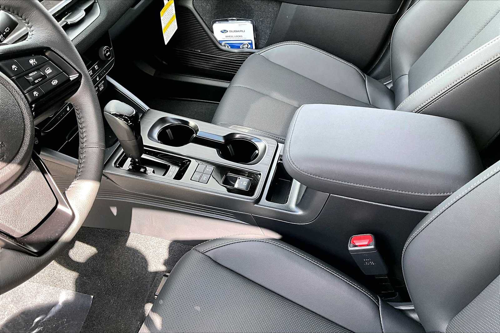 New 2026 Subaru Outback Limited AWD/4WD image 7