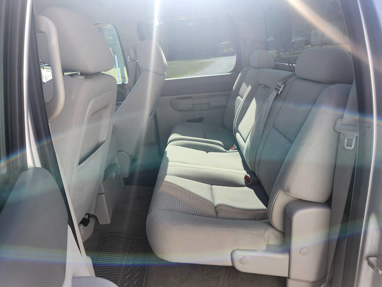 Used 2013 GMC Sierra 1500 SLE w/ Power Tech Package image 12