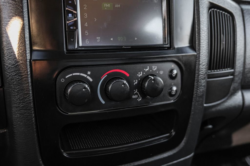 Used 2003 Dodge Ram 2500 Truck SLT image 23