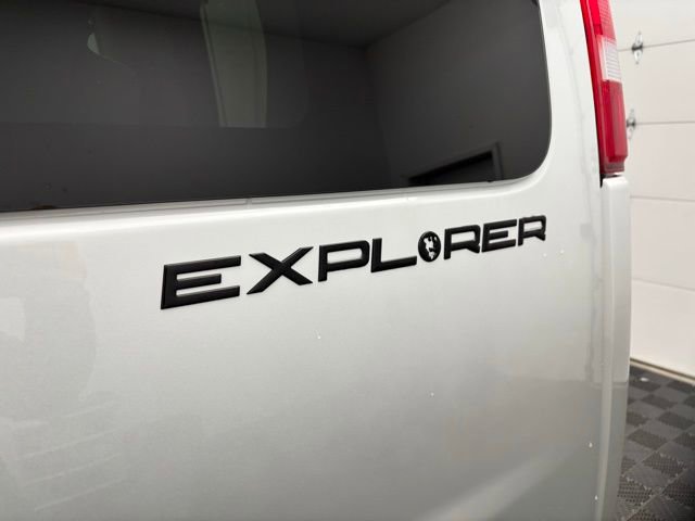 New 2025 GMC Savana 2500 Extended w/ Driver Convenience Package image 53