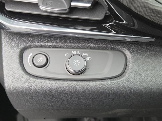 New 2026 Buick Envista Avenir image 14