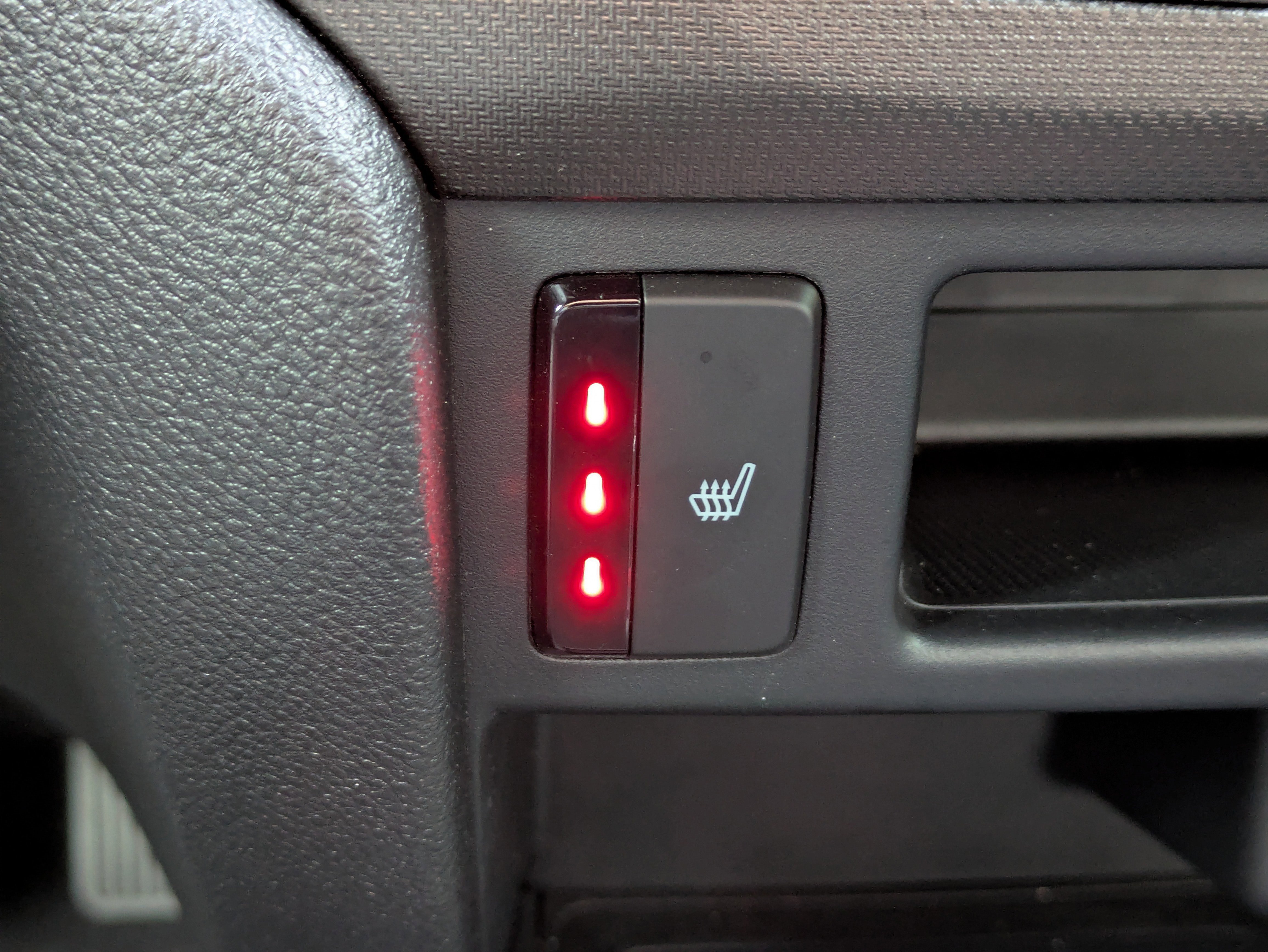 Used 2025 Honda Ridgeline TrailSport image 32