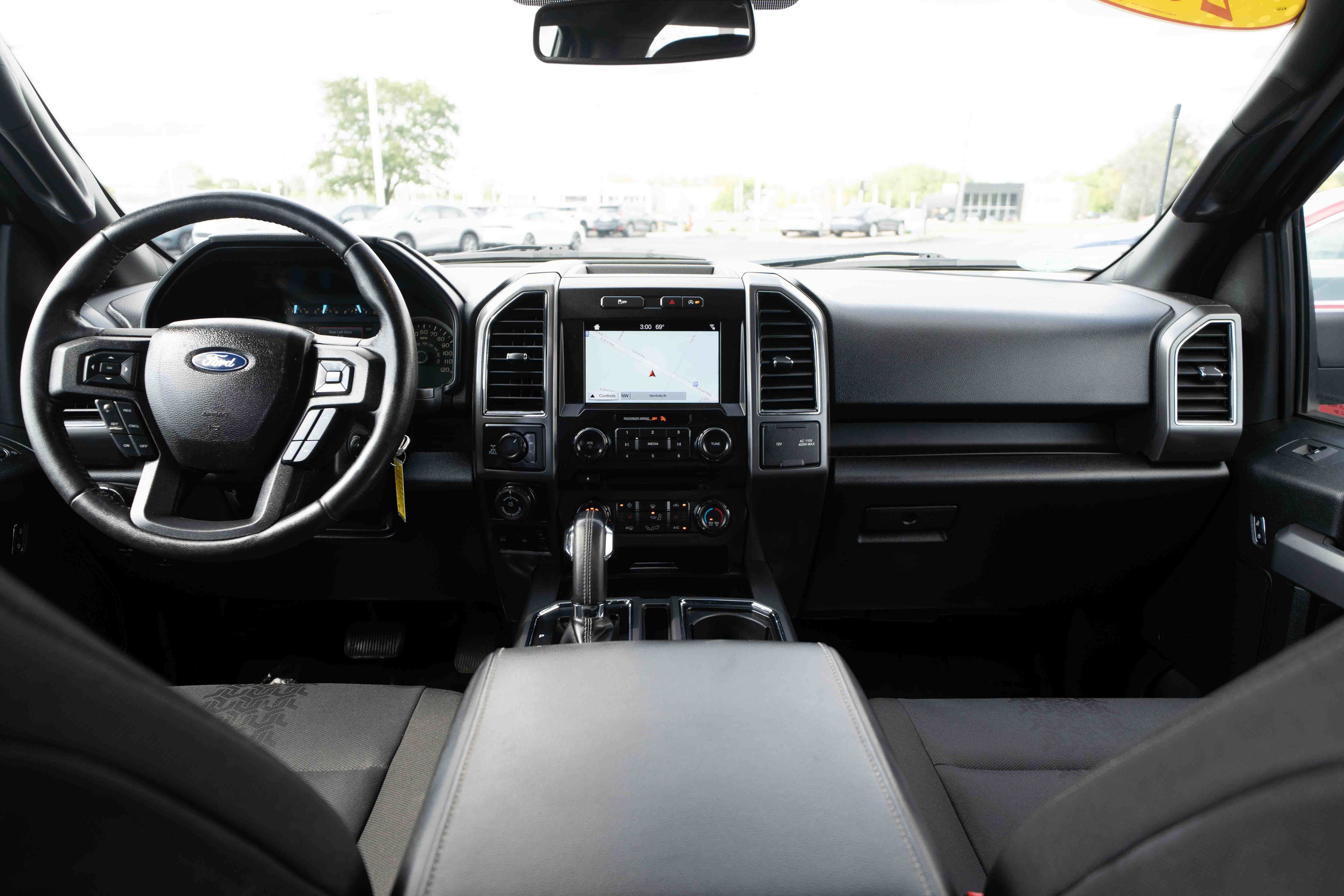 Used 2018 Ford F150 XLT w/ Equipment Group 302A Luxury AWD/4WD image 19