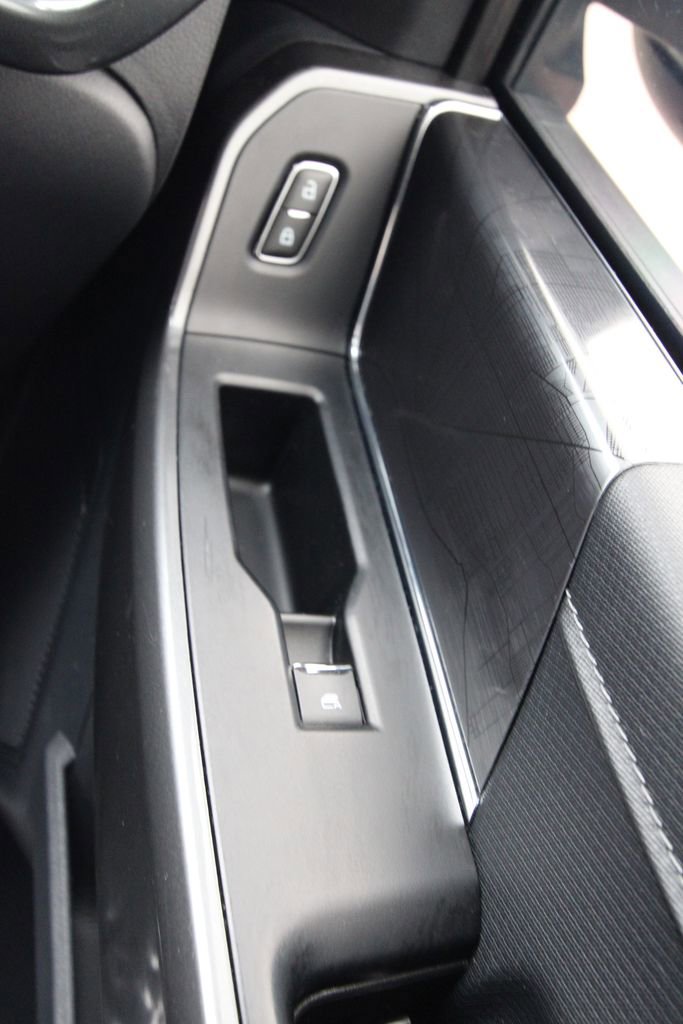 Used 2022 Ford F150 XLT w/ Equipment Group 302A High image 23