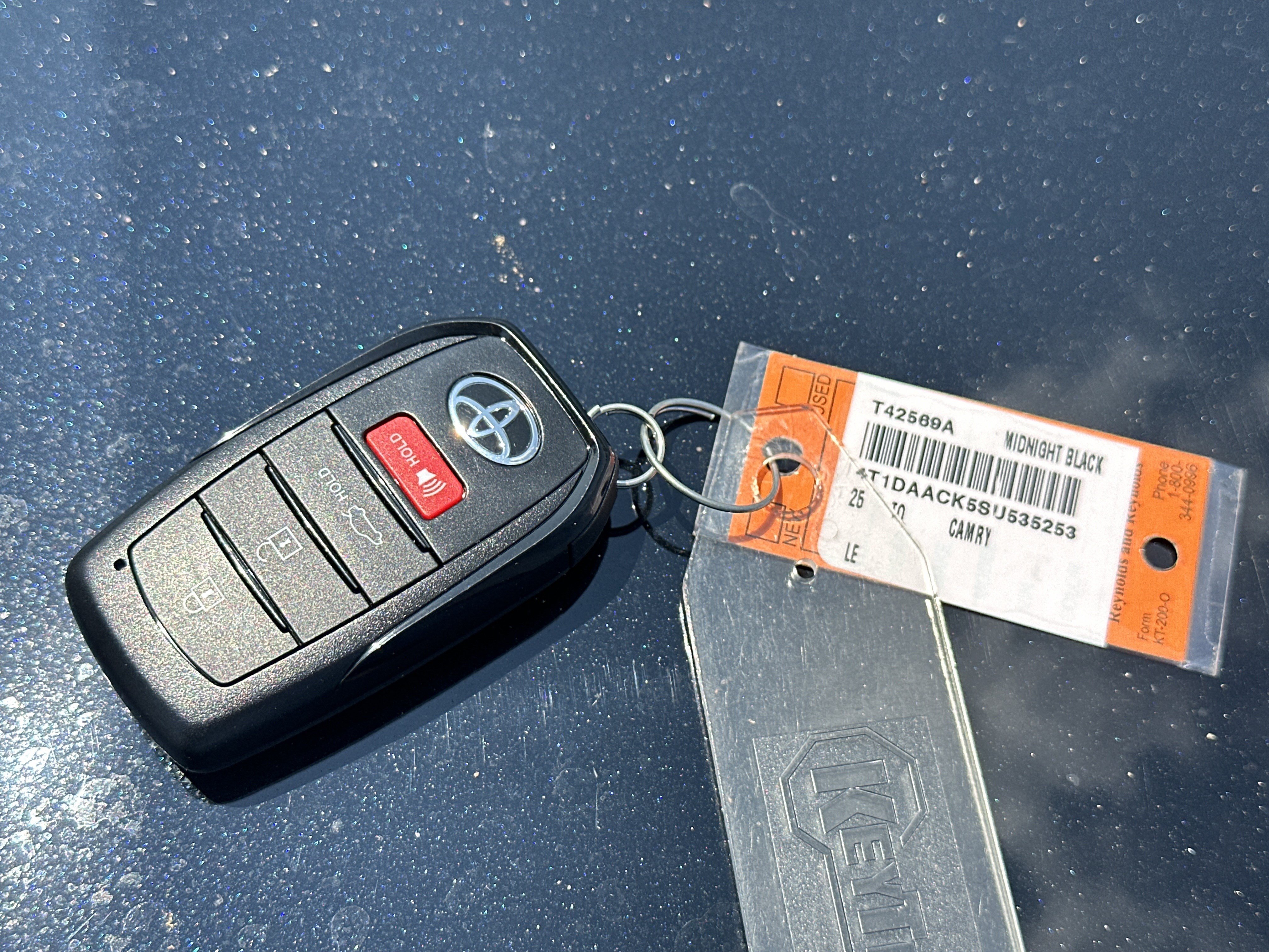 Used 2025 Toyota Camry LE w/ Convenience Package FWD image 36