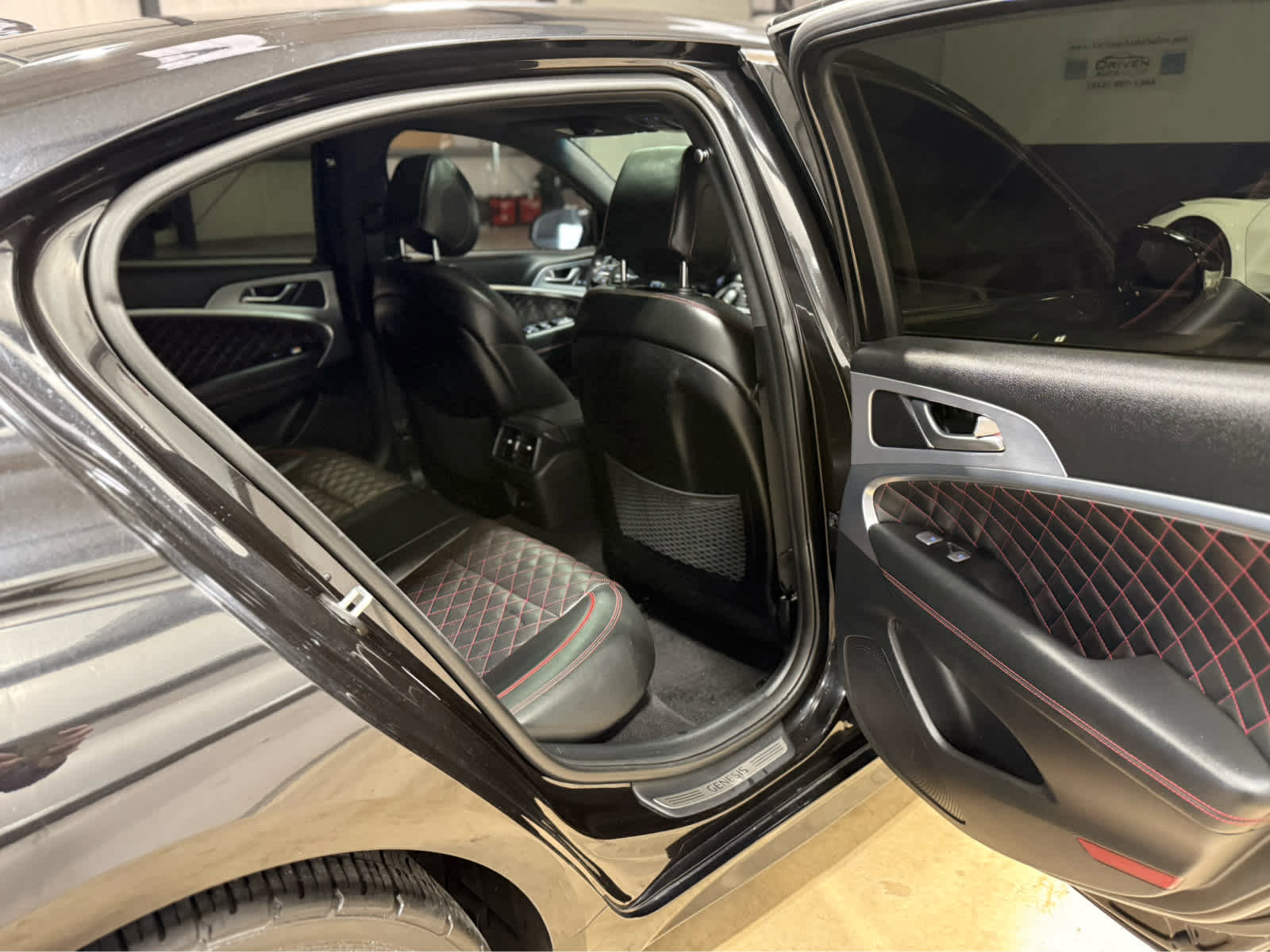 Used 2019 Genesis G70 3.3T Advanced w/ Sport Package image 39