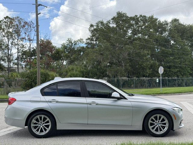 Used 2016 BMW 320i xDrive Sedan AWD/4WD image 6