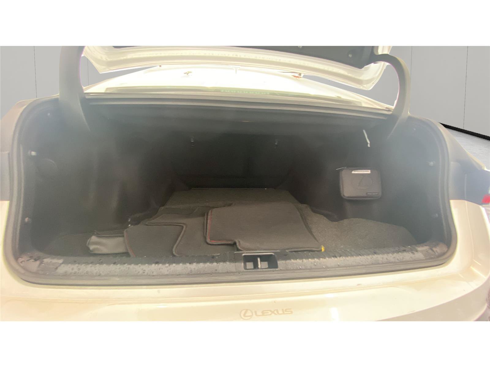 Used 2024 Lexus IS 300 w/ Comfort Package RWD image 12