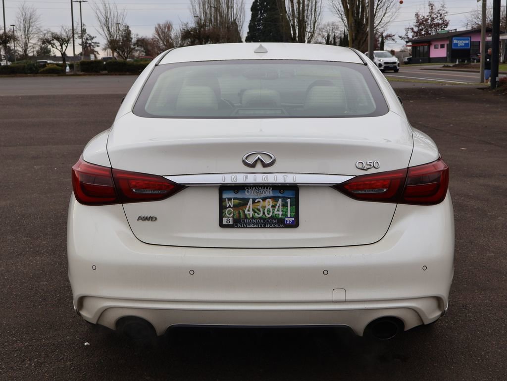 Used 2018 INFINITI Q50 Luxe w/ Sensory Package (Luxe) image 5
