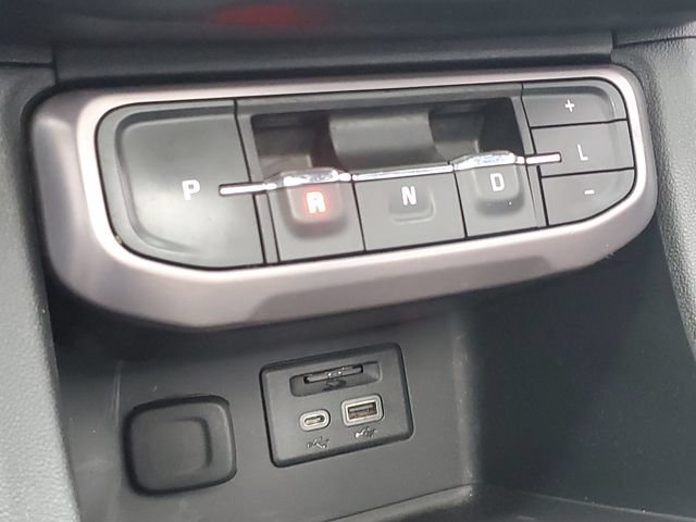 Used 2020 GMC Acadia AT4 w/ GMC Pro Grade Package AWD/4WD image 30