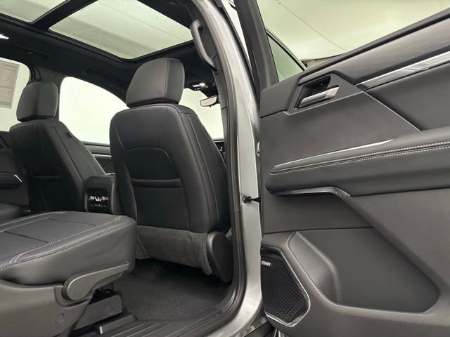 New 2026 GMC Acadia Elevation w/ Elevation Premium Package AWD/4WD image 39