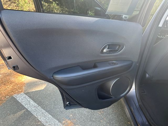 Used 2019 Honda HR-V EX image 12