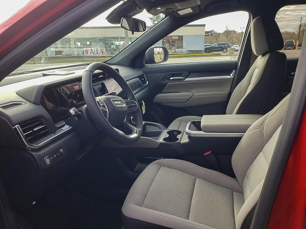 New 2026 GMC Terrain Elevation w/ LPO, Floor Liner Package image 7