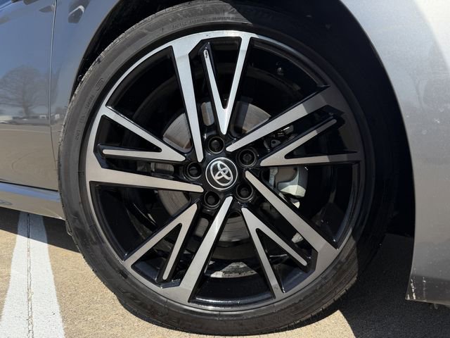 Used 2025 Toyota Camry XSE w/ Premium Plus Package image 10