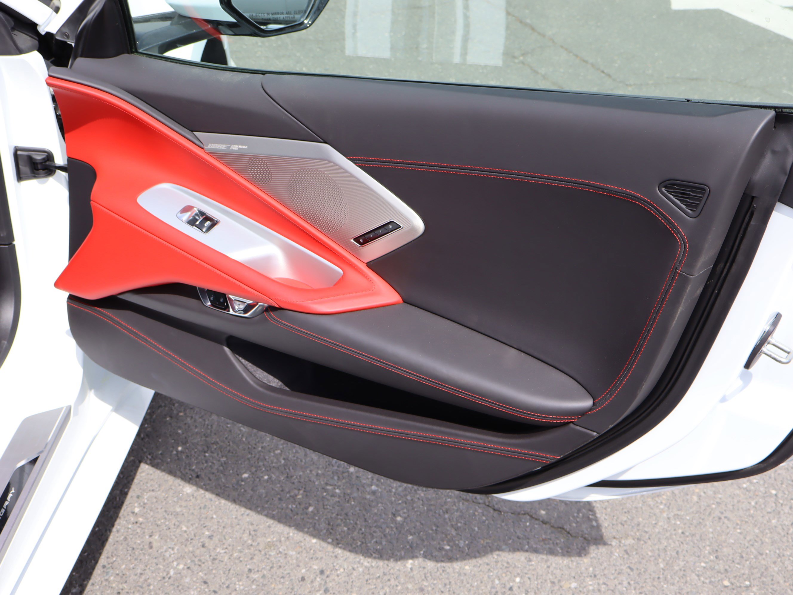 Used 2023 Chevrolet Corvette Stingray Premium Conv w/ Z51 Performance Package image 31