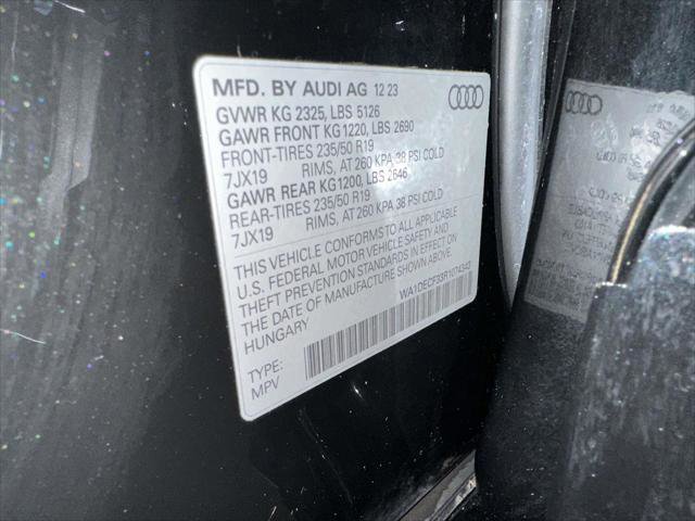 Used 2024 Audi Q3 2.0T Premium image 18