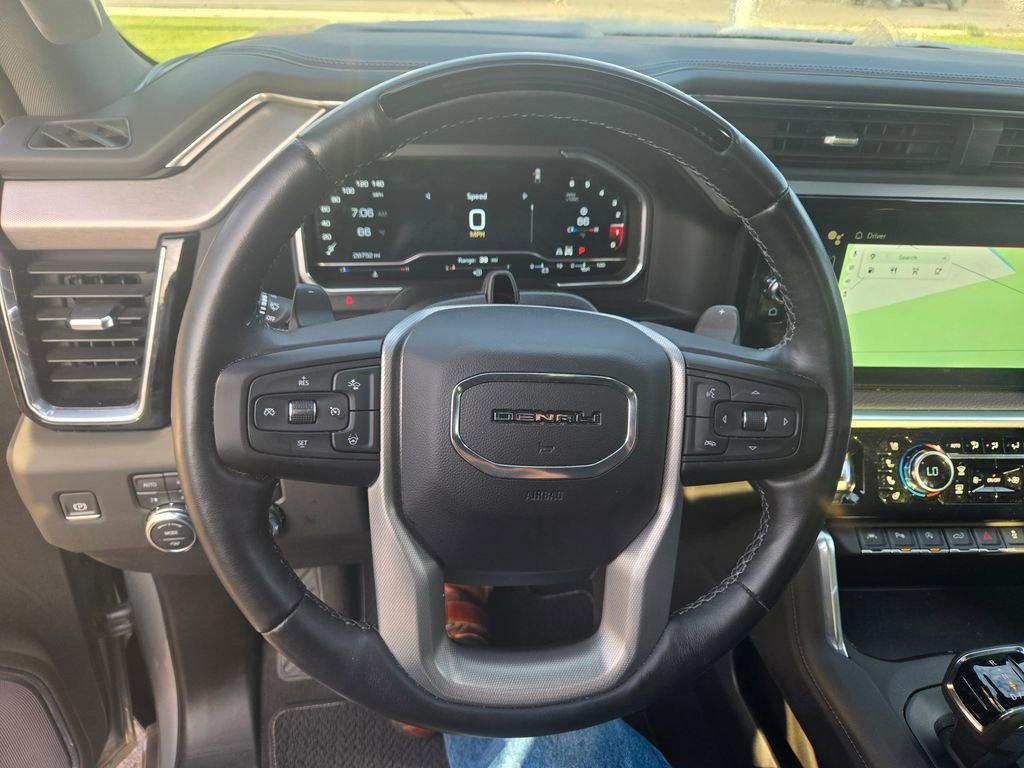 Used 2023 GMC Sierra 1500 Denali AWD/4WD image 11