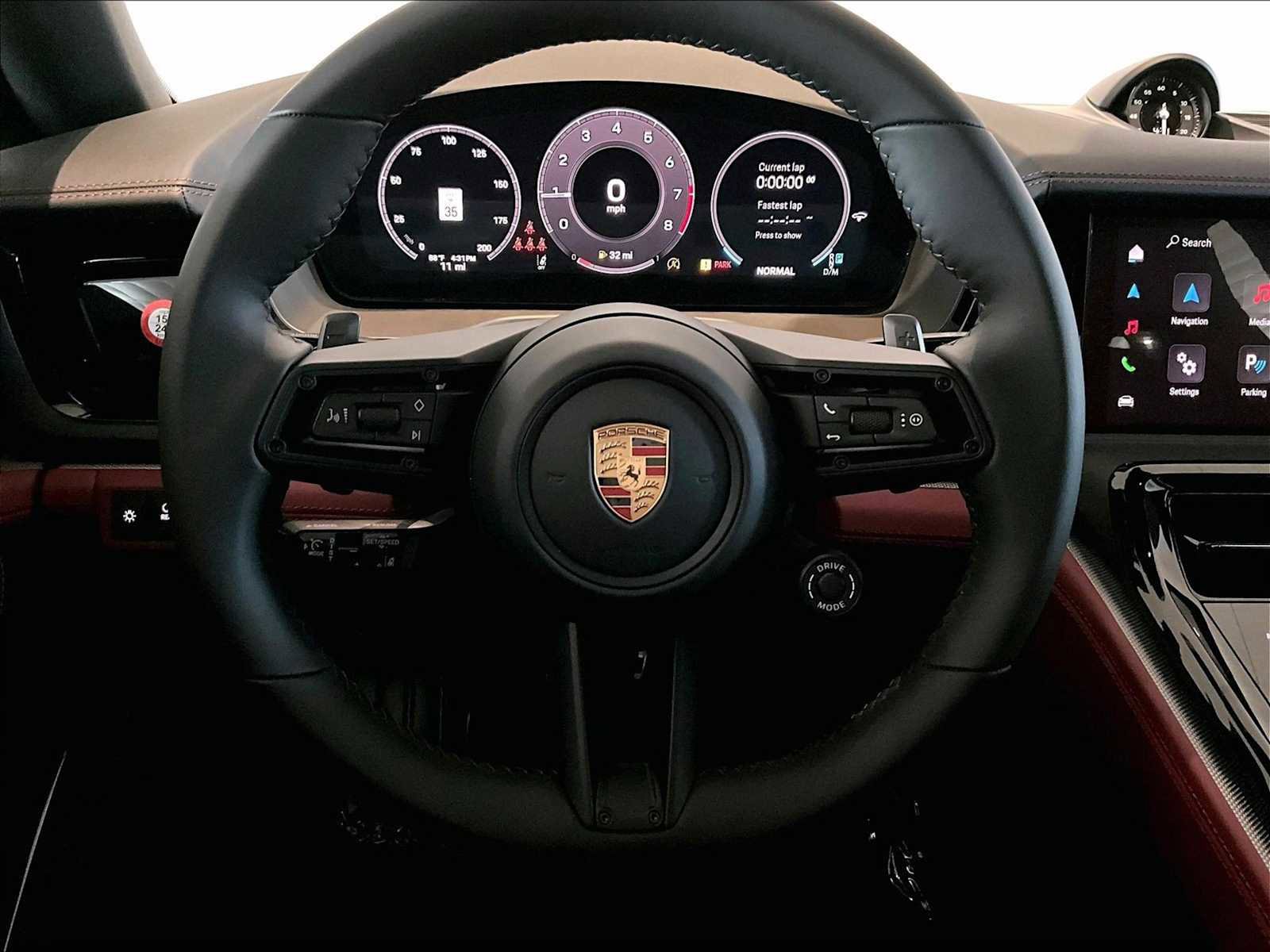 New 2025 Porsche Panamera 4 image 15