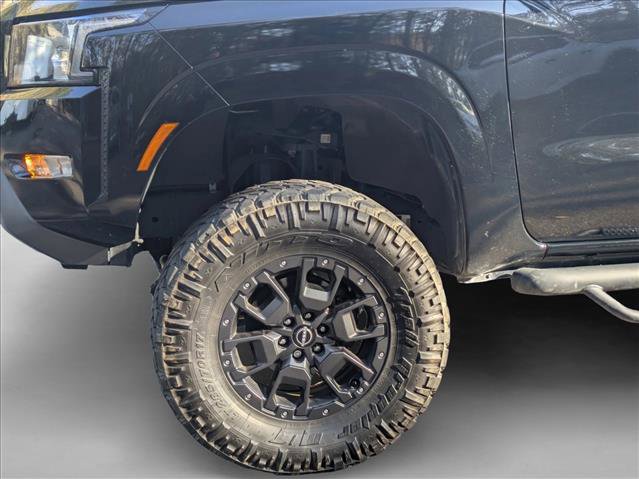 Used 2022 Nissan Frontier SV image 9