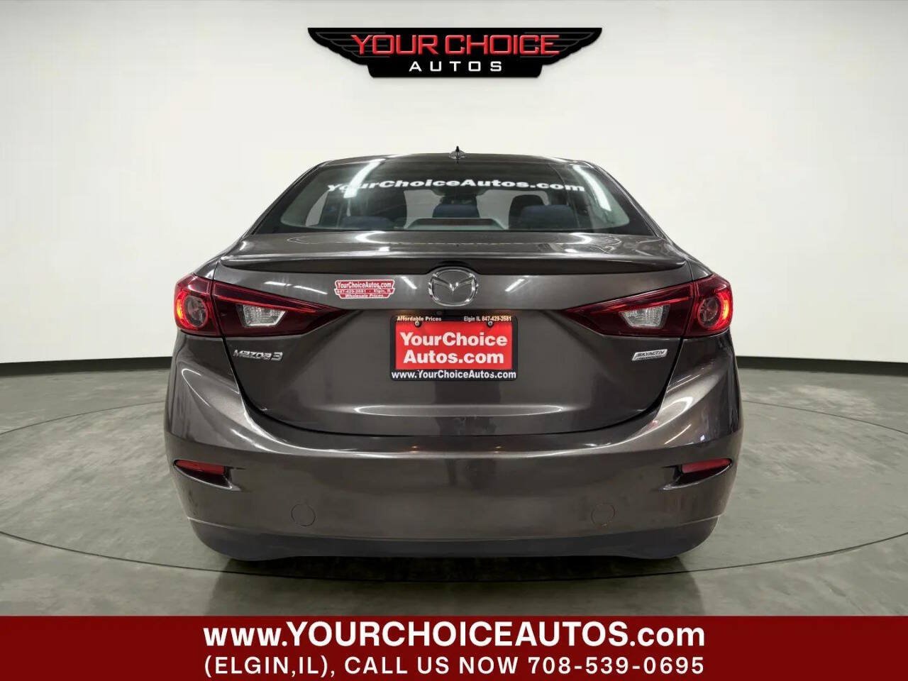 Used 2016 MAZDA MAZDA3 i Touring w/ Popular Equipment Package FWD image 4