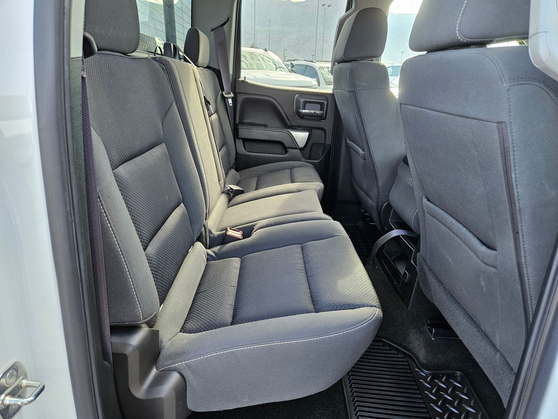Used 2017 Chevrolet Silverado 1500 LT w/ All Star Edition AWD/4WD image 30