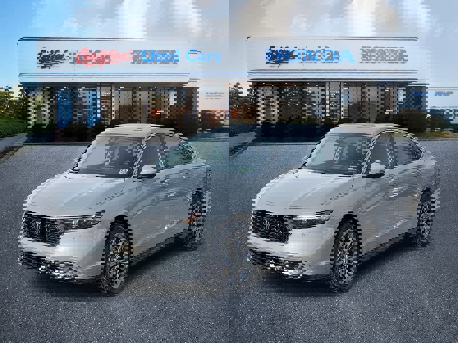 Used 2025 Honda Accord EX-L image 1