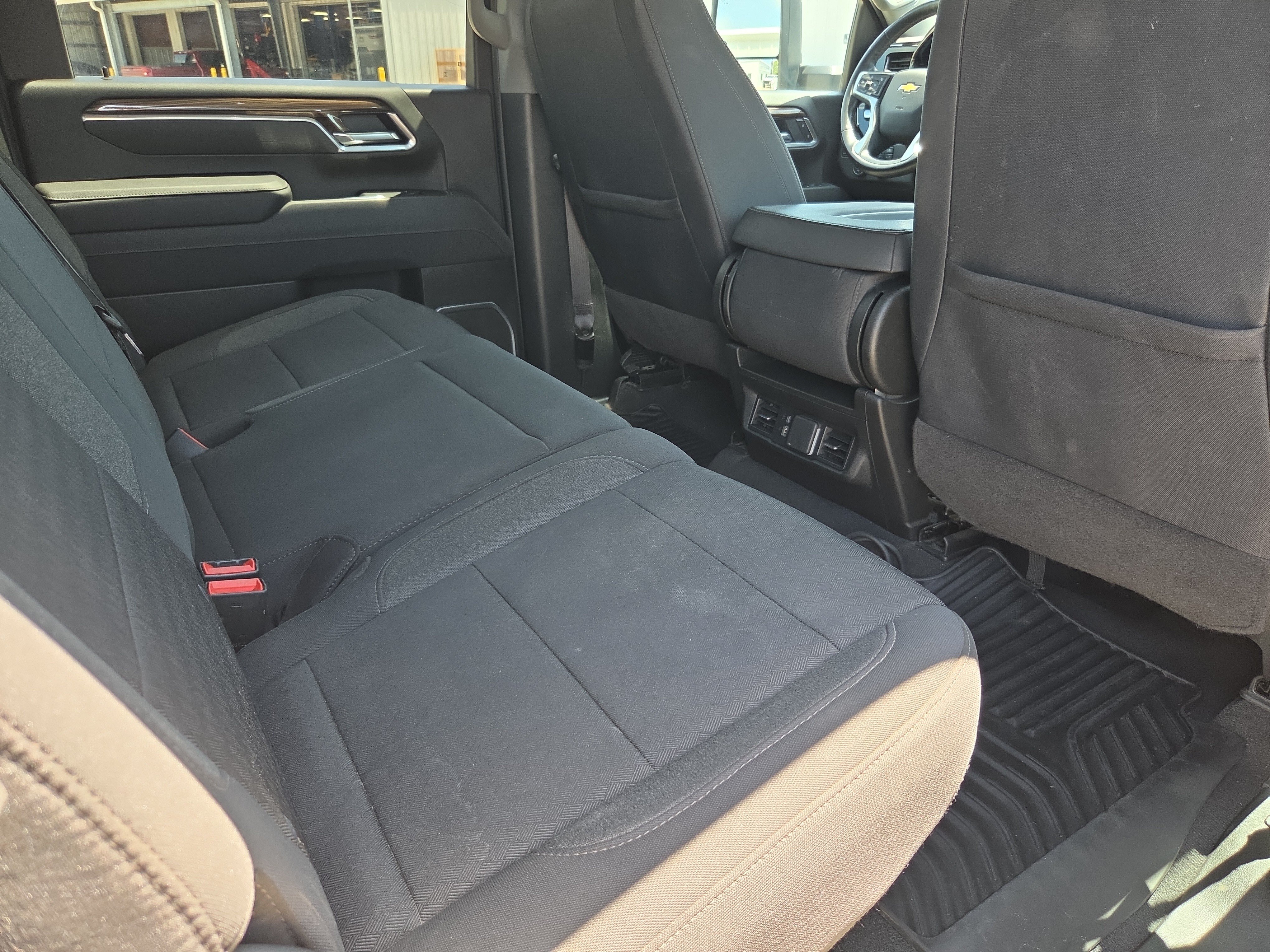 Used 2025 Chevrolet Silverado 2500 LT w/ Safety Package AWD/4WD image 11