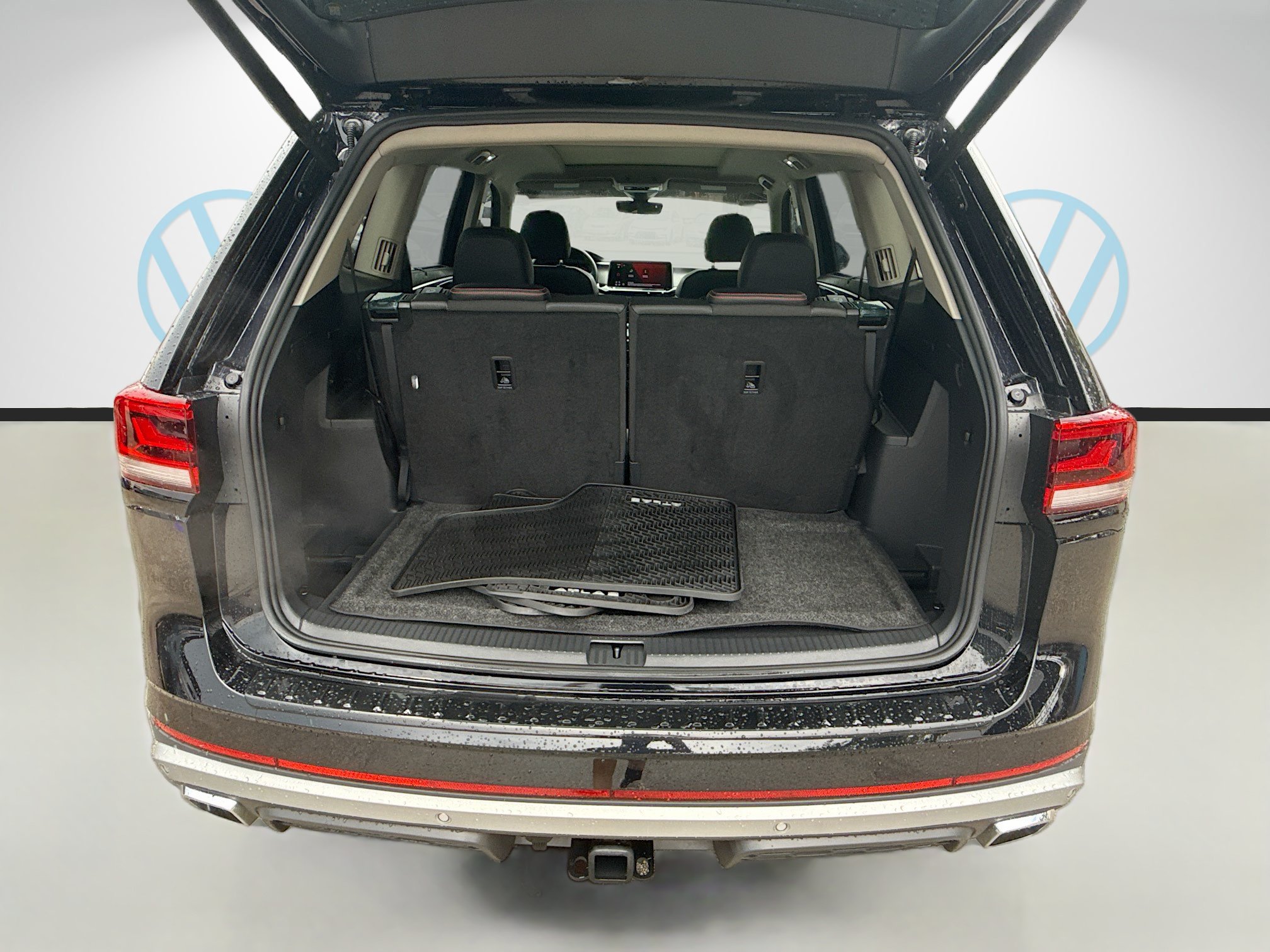 Certified 2026 Volkswagen Atlas Peak Edition AWD/4WD image 26