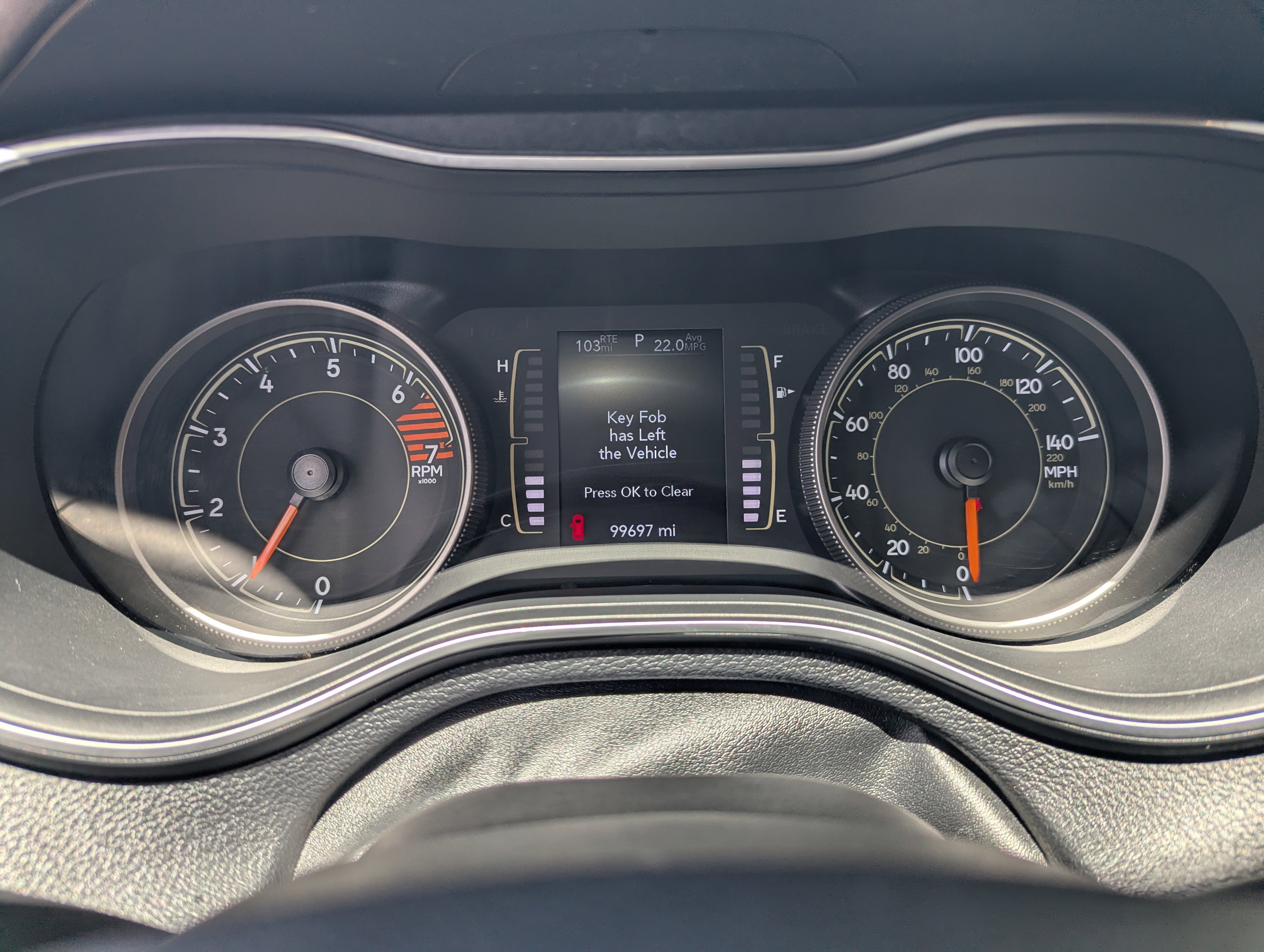 Used 2019 Jeep Cherokee Latitude Plus FWD image 30