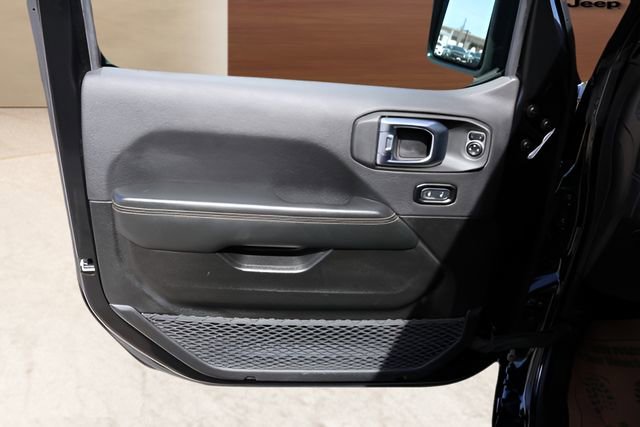 Used 2025 Jeep Wrangler Unlimited Sahara w/ Safety Group image 10