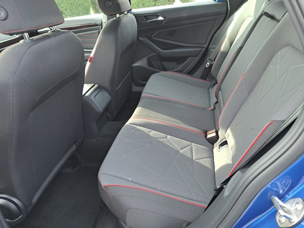 Used 2024 Volkswagen Jetta GLI 40th Anniversary Edition image 30