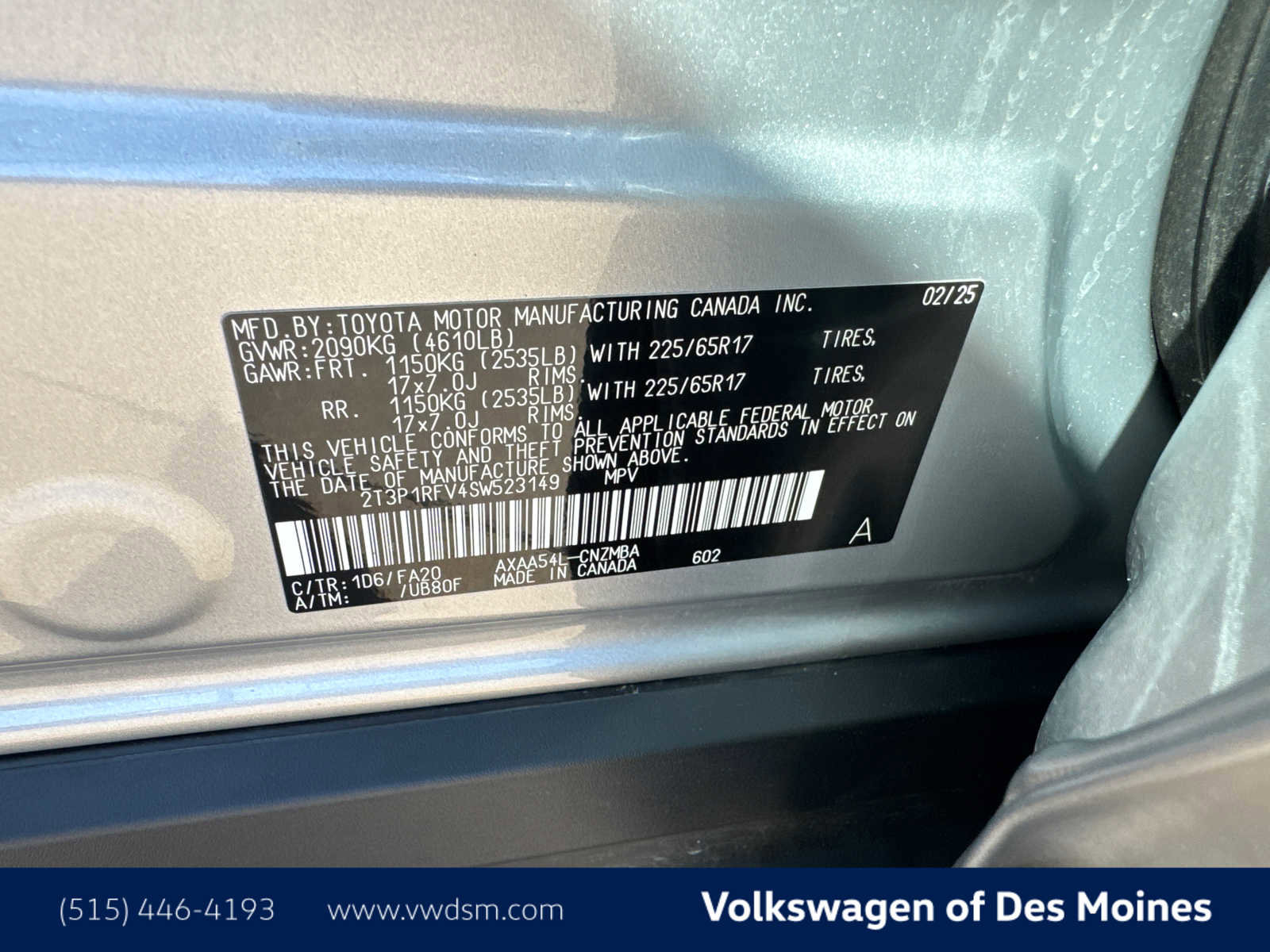 Used 2025 Toyota RAV4 XLE image 21