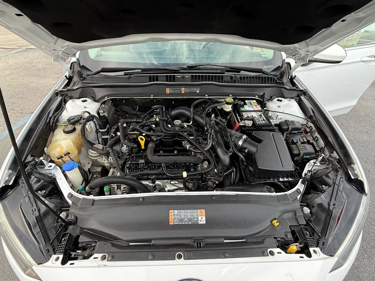 Used 2017 Ford Fusion SE image 42