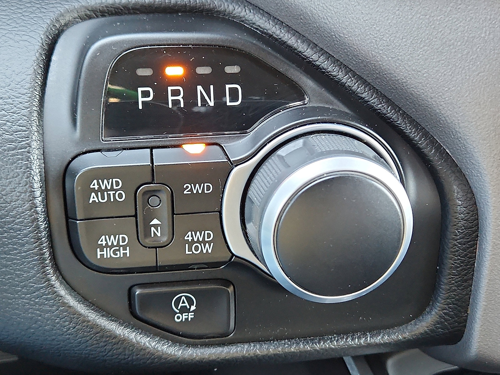 Used 2022 RAM 1500 Big Horn AWD/4WD image 14