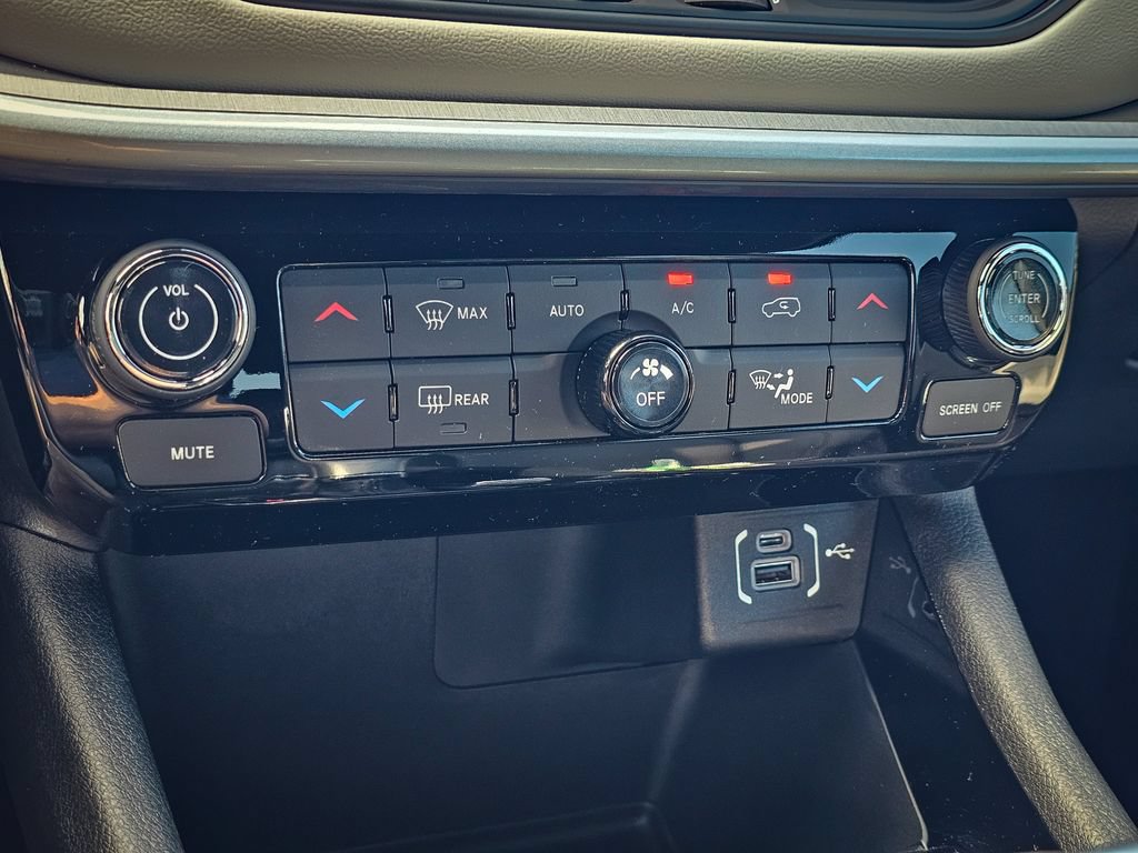 New 2026 Jeep Compass Limited AWD/4WD image 25