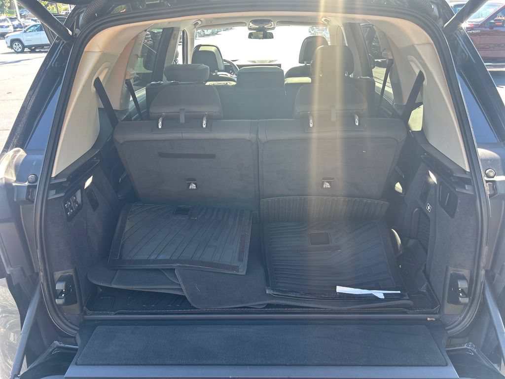 Used 2024 BMW X7 xDrive40i AWD/4WD image 27
