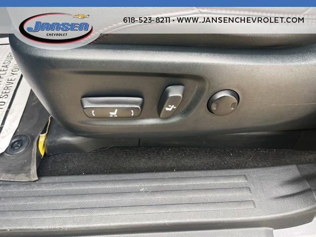 Used 2021 Toyota 4Runner Venture w/ Moonroof Package AWD/4WD image 16