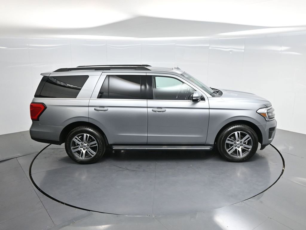 Used 2023 Ford Expedition XLT image 57