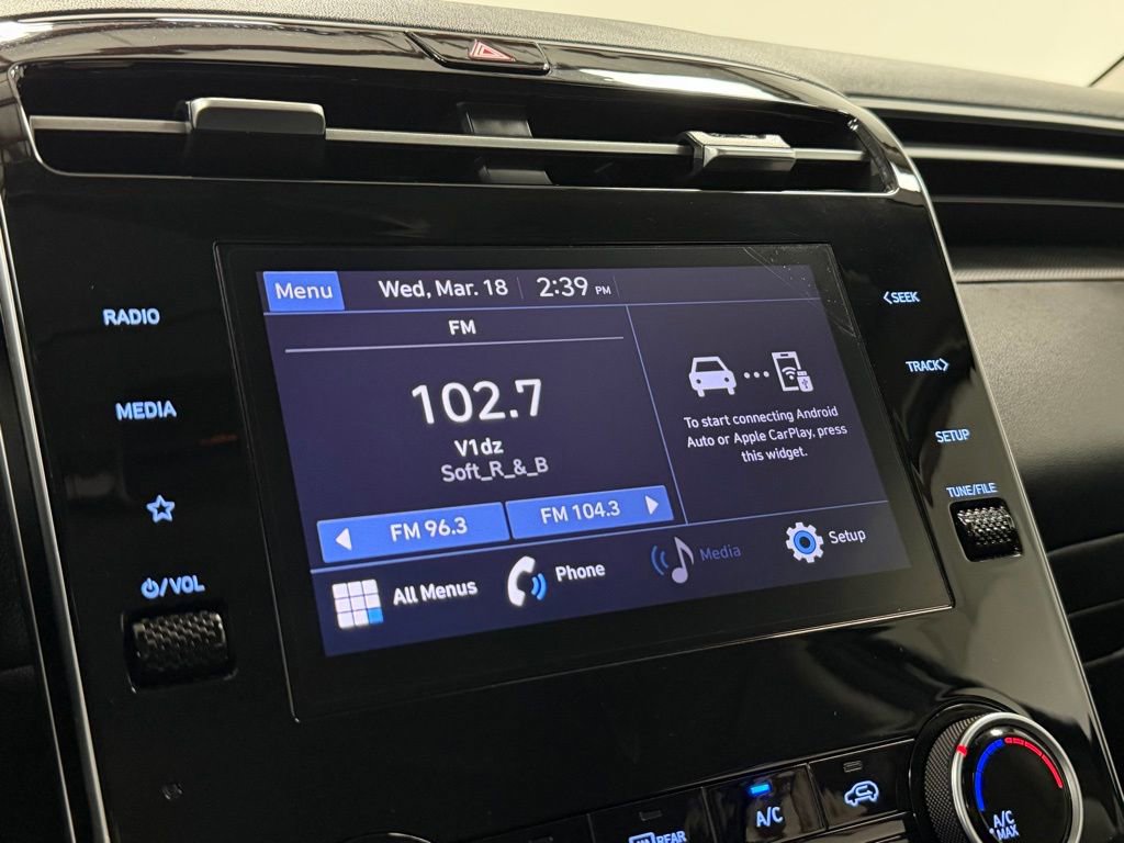 Used 2023 Hyundai Tucson SE image 18