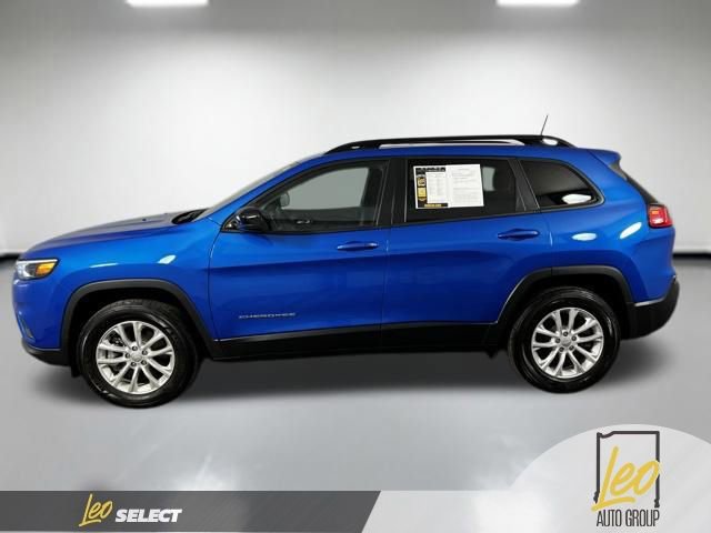 Used 2022 Jeep Cherokee Latitude Lux w/ Sun & Sound Group AWD/4WD image 2