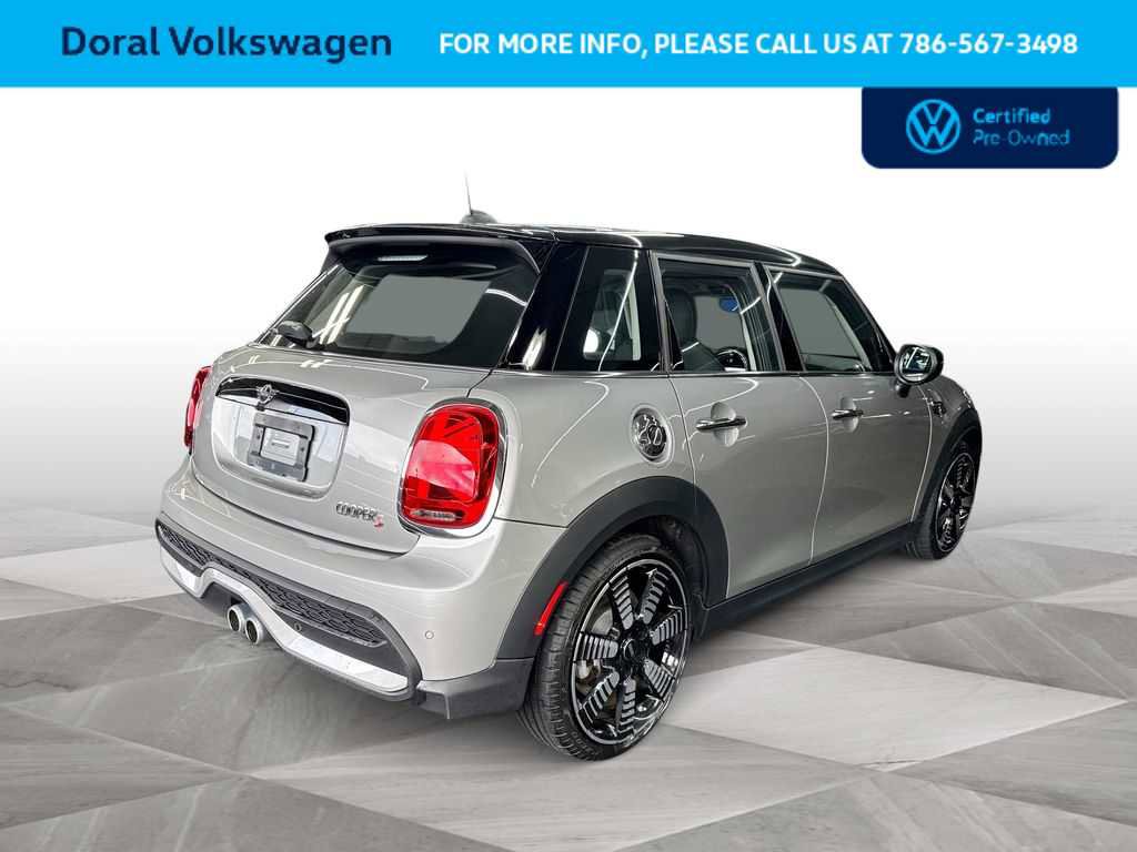 Used 2023 MINI Cooper S image 8