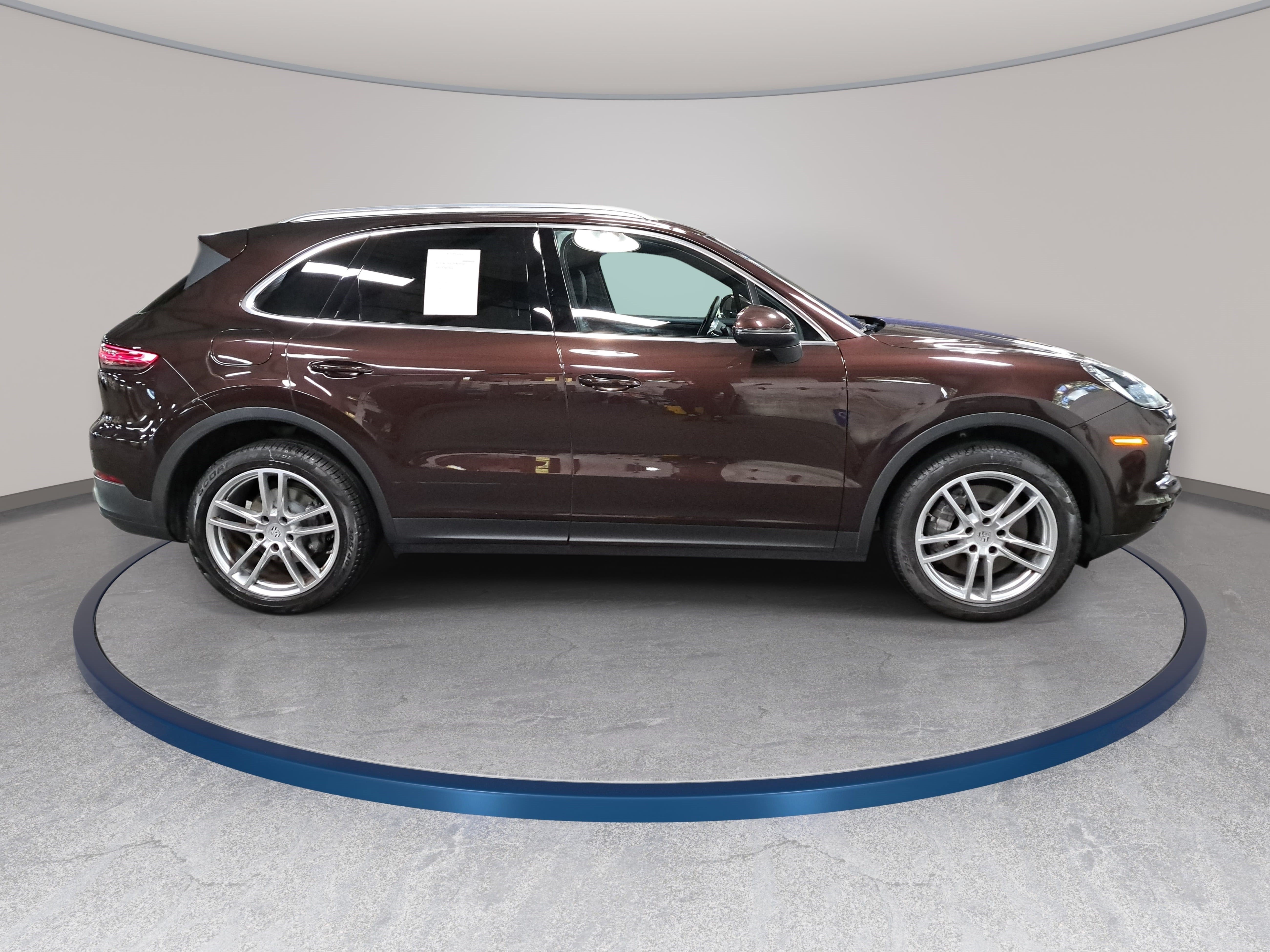 Used 2019 Porsche Cayenne S AWD/4WD image 4