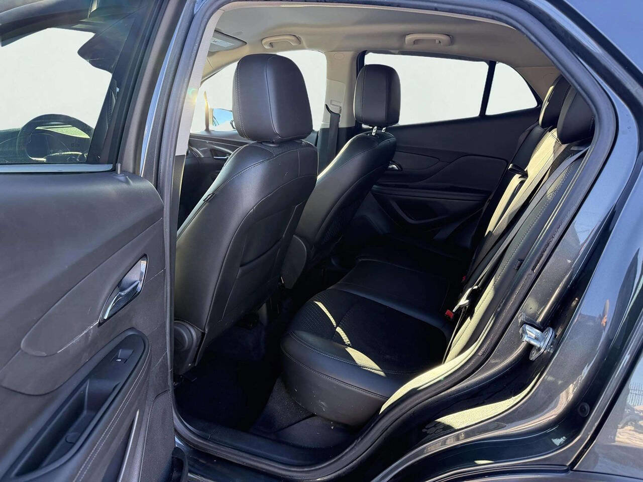 Used 2017 Buick Encore Preferred image 11