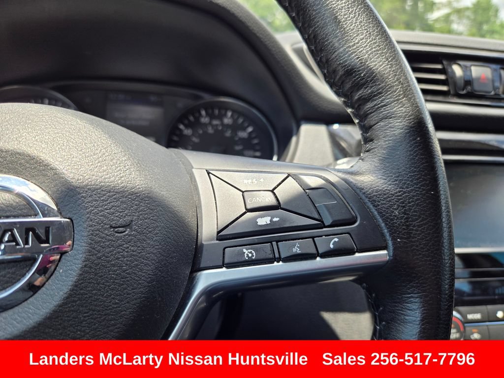 Used 2022 Nissan Rogue Sport SV FWD image 22